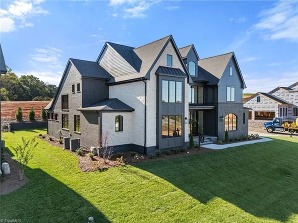 768 Royal Jasmine Ct, Winston Salem, NC 27106