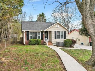 1004 Sunset Ave NW, Cleveland, TN 37311