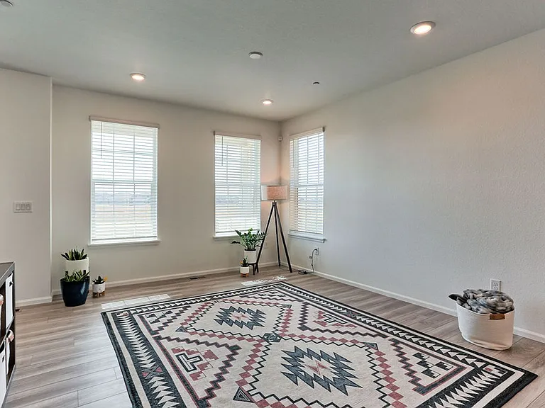 450 Tigercat Way — Photo 4