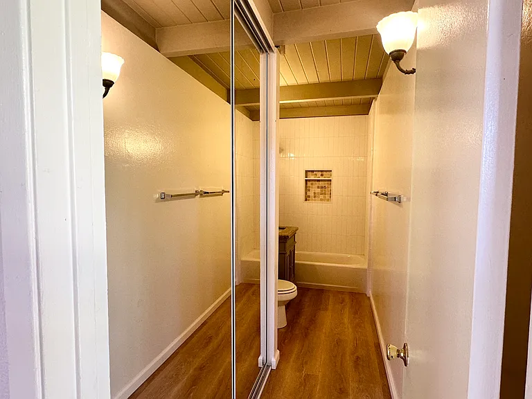 2100 Red Rose Way #26-T — Photo 8