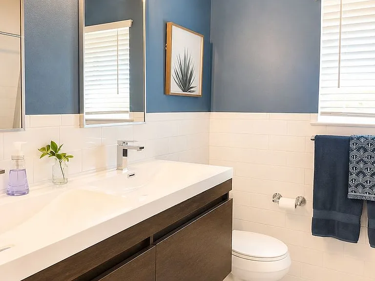 9002 Lodge Ct — Photo 22