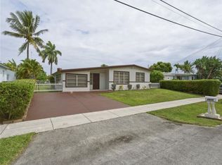 10475 SW 33rd St, Hollywood, FL 33023
