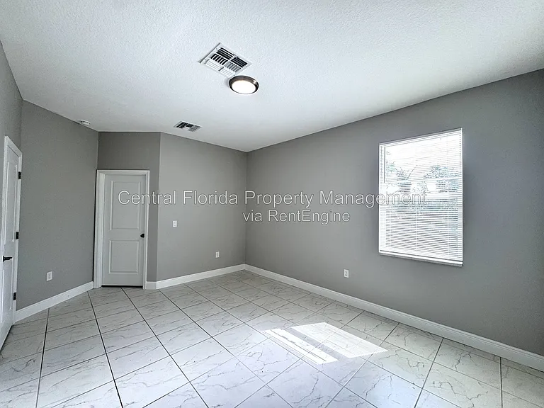 1389 Worthington Dr — Photo 20