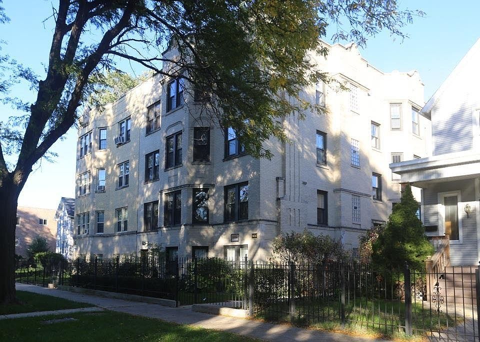 1st image of 4863 N Hermitage Ave