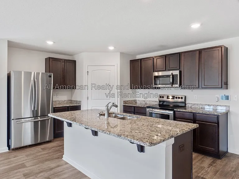 921 Merganser Way — Photo 2