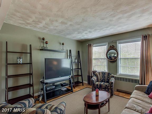 5th image of 6619 10th St Unit C2