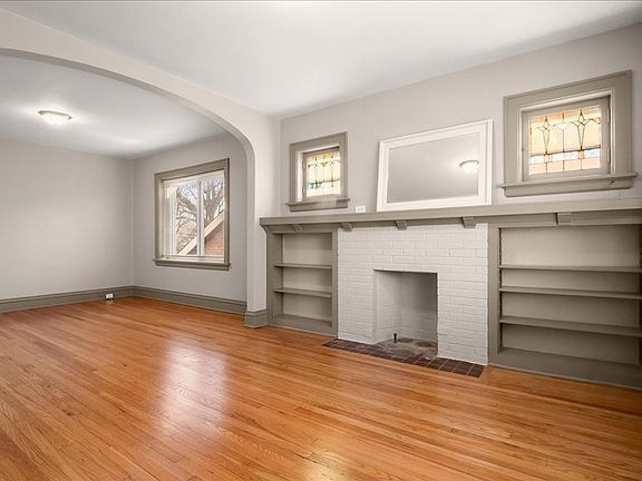 5th image of 4621 Quincy St #2F