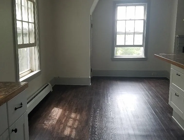 115 Llenroc Ct #B — Photo 7