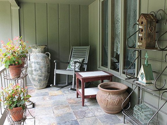 Front porch with slate floor