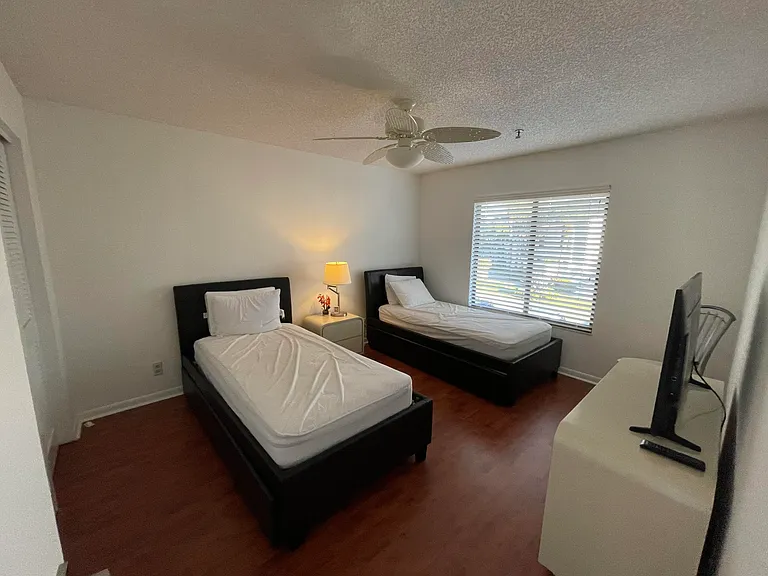 7473 Glendevon Ln #407 — Photo 23