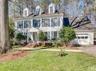 6109 Bayberry Ln, Raleigh, NC 27612