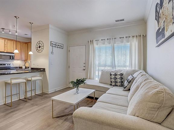 5th image of 2680 McKnight Crossing Ct