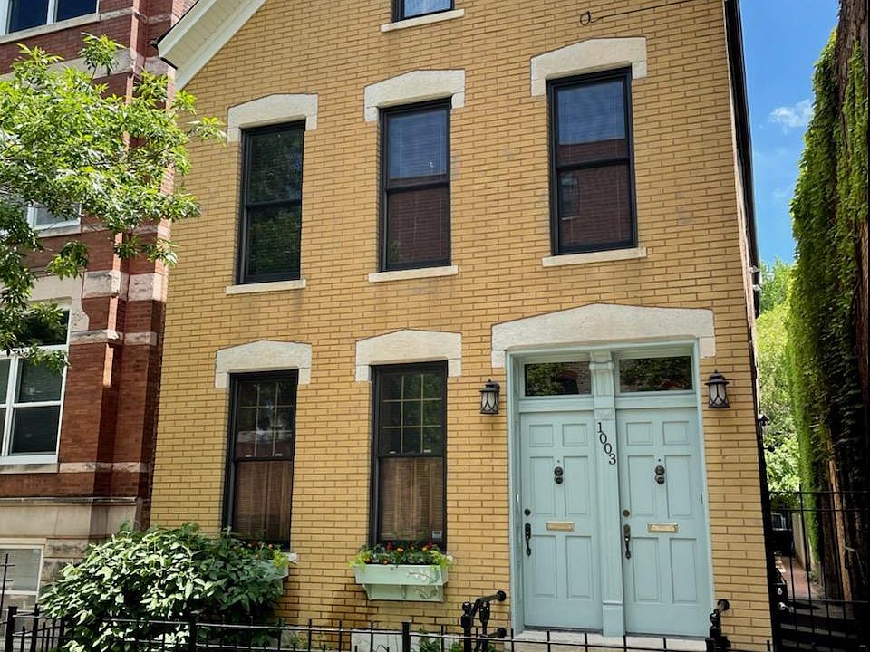 1st image of 1003 N Winchester Ave #2