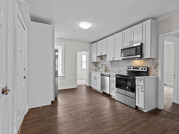 2nd image of 4068 Connecticut St #1E
