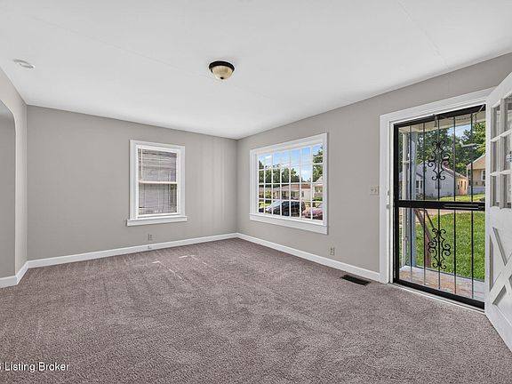3rd image of 1327 Shingo Ave