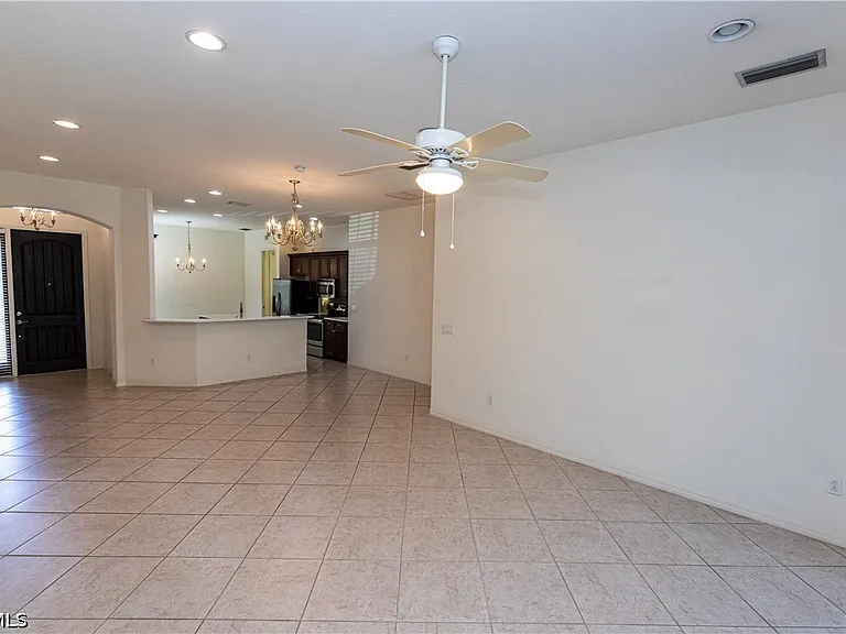 11108 Esteban Dr — Photo 10