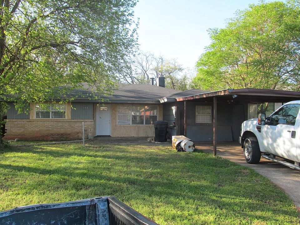 1st image of 1516 NE 33rd St