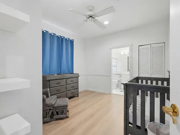 1716 NW 124th Way — Photo 19