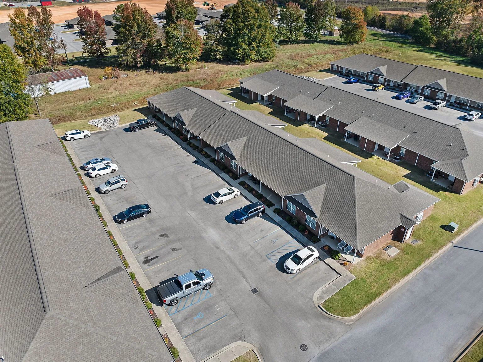 2 bed, 1250 sqft, $1,100 — Photo 4