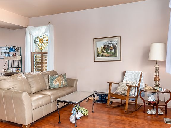 4th image of 3713 Sonoma Cir