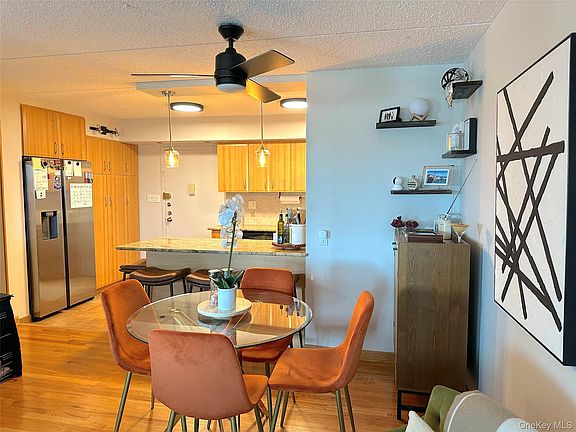 5th image of 725 Miller Avenue #220