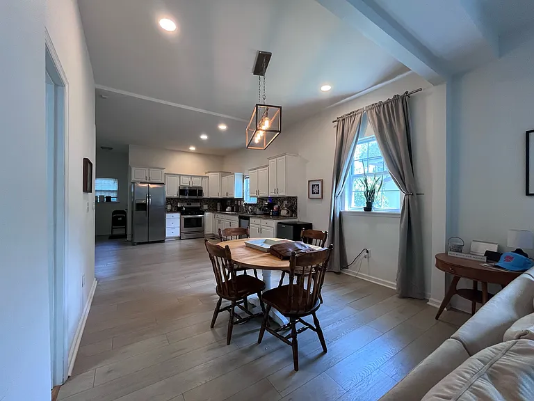 2420 Albion St — Photo 21