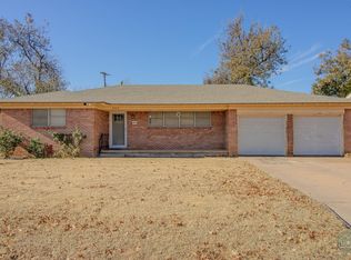 2904 14th Dr, Vernon, TX 76384