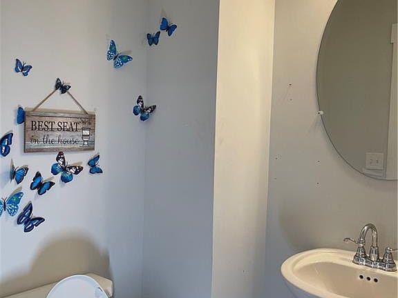 4th image of 1867 Weatherbrook Cir