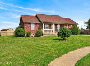 645 Forest Ridge Dr, Mount Washington, KY 40047