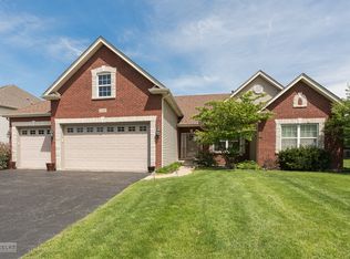 592 Poplar Dr, Yorkville, IL 60560