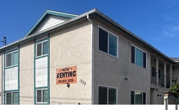 2nd image of 1335 S Centre St APT 1