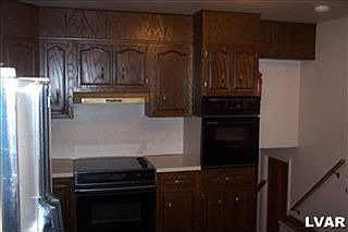 5th image of 3845 Greenwood Dr