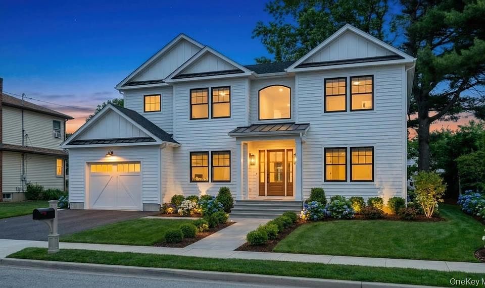 1st image of 516 Lariat Lane
