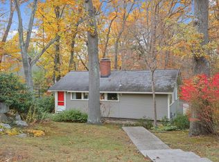 55 Wood St, Lexington, MA 02421