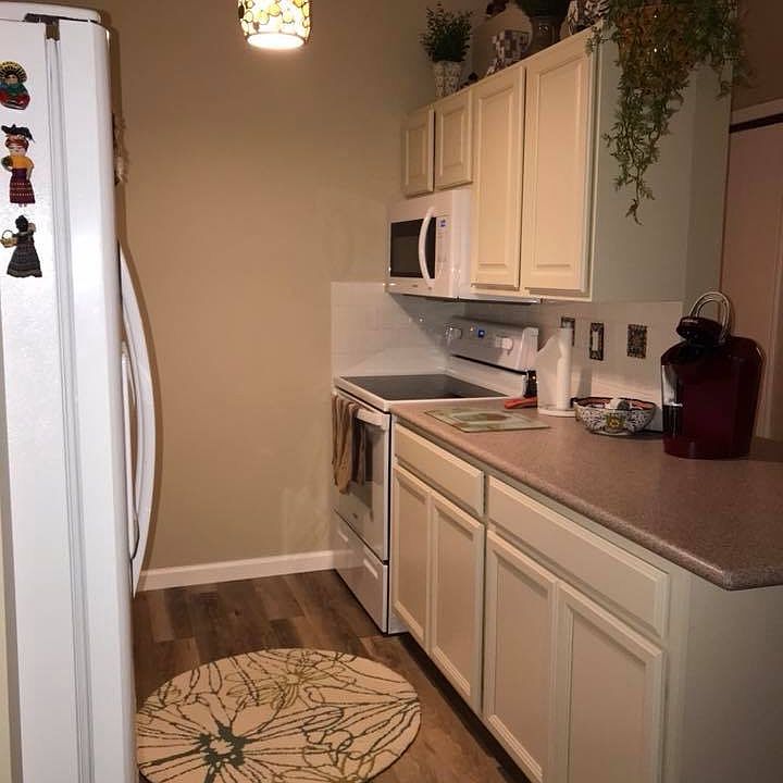 1st image of 35142 Greenwich Ave