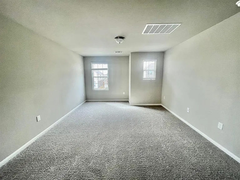 6708 Covina Ln — Photo 13