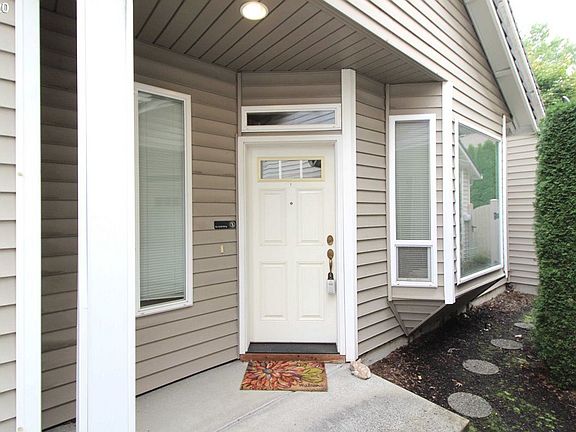 3rd image of 2125 NE 81st Ave