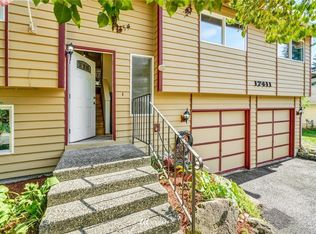 17411 Woodland Dr, Bothell, WA 98012