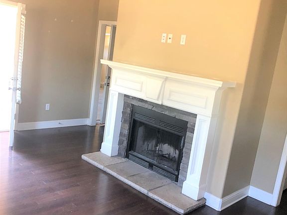 5th image of 13680 Windwood Dr