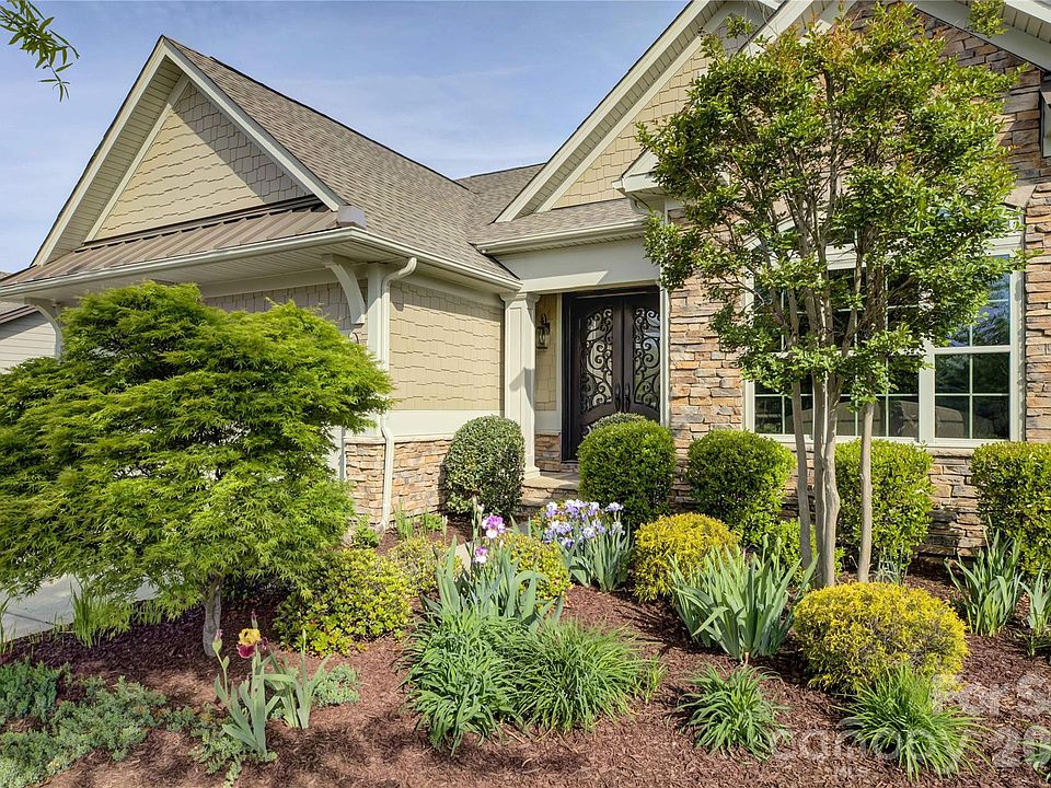 1st image of 14802 Creeks Edge Dr
