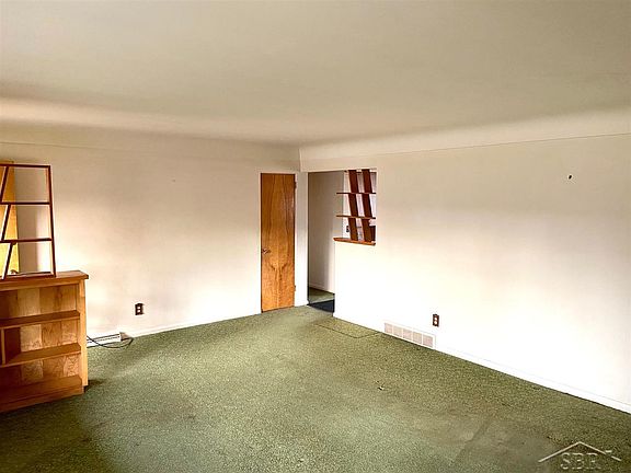 4th image of 2460 Aurelia Ct