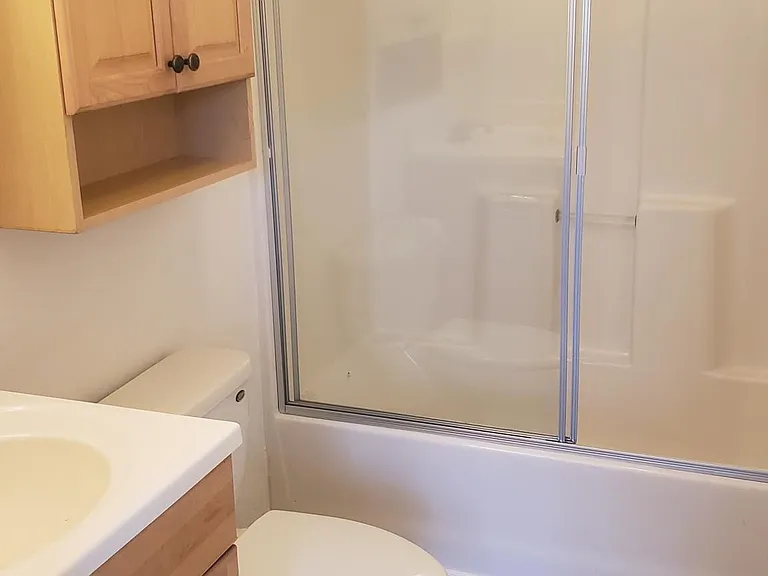 1482 Ash St — Photo 10