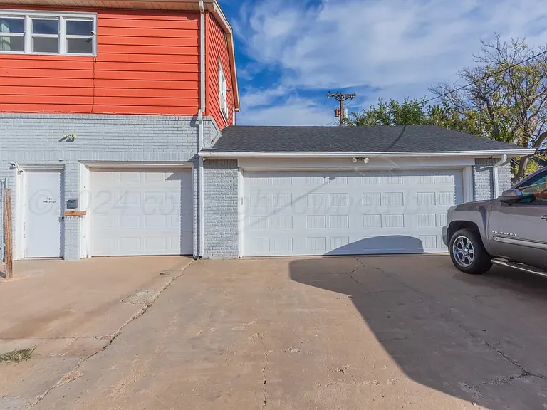 922 Mary Ellen St #B — Photo 4