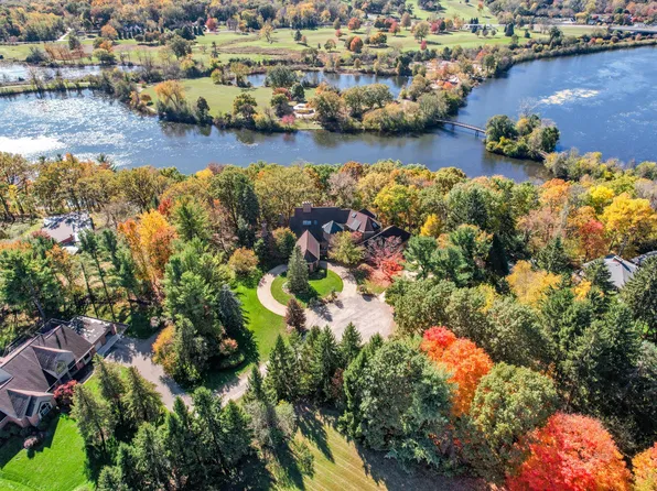 161 Laurin Ct, Ann Arbor, MI 48105