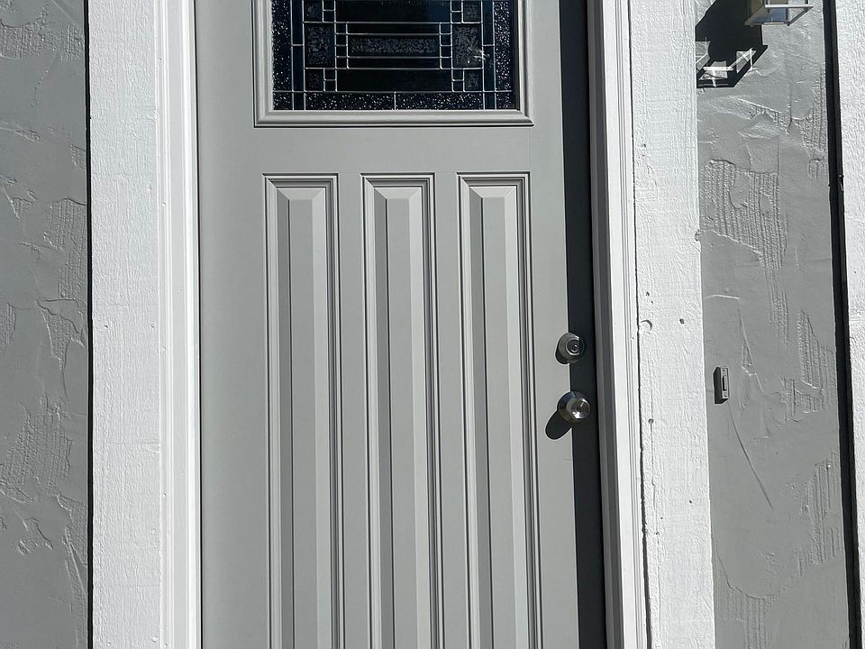 1st image of 1046 Bross St