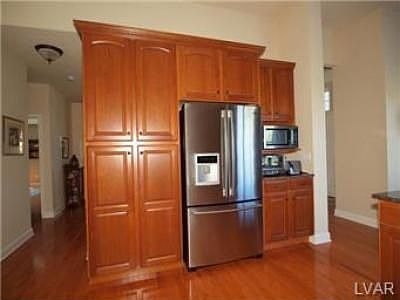 5th image of 877 Sonoma Ln