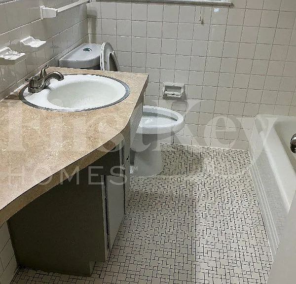 5482 Timmons Ave — Photo 10