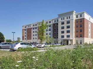 Residences at Fountain Square, Waukegan, IL 60085