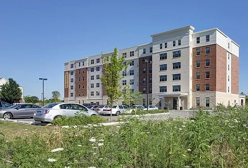 Residences at Fountain Square Photo 1