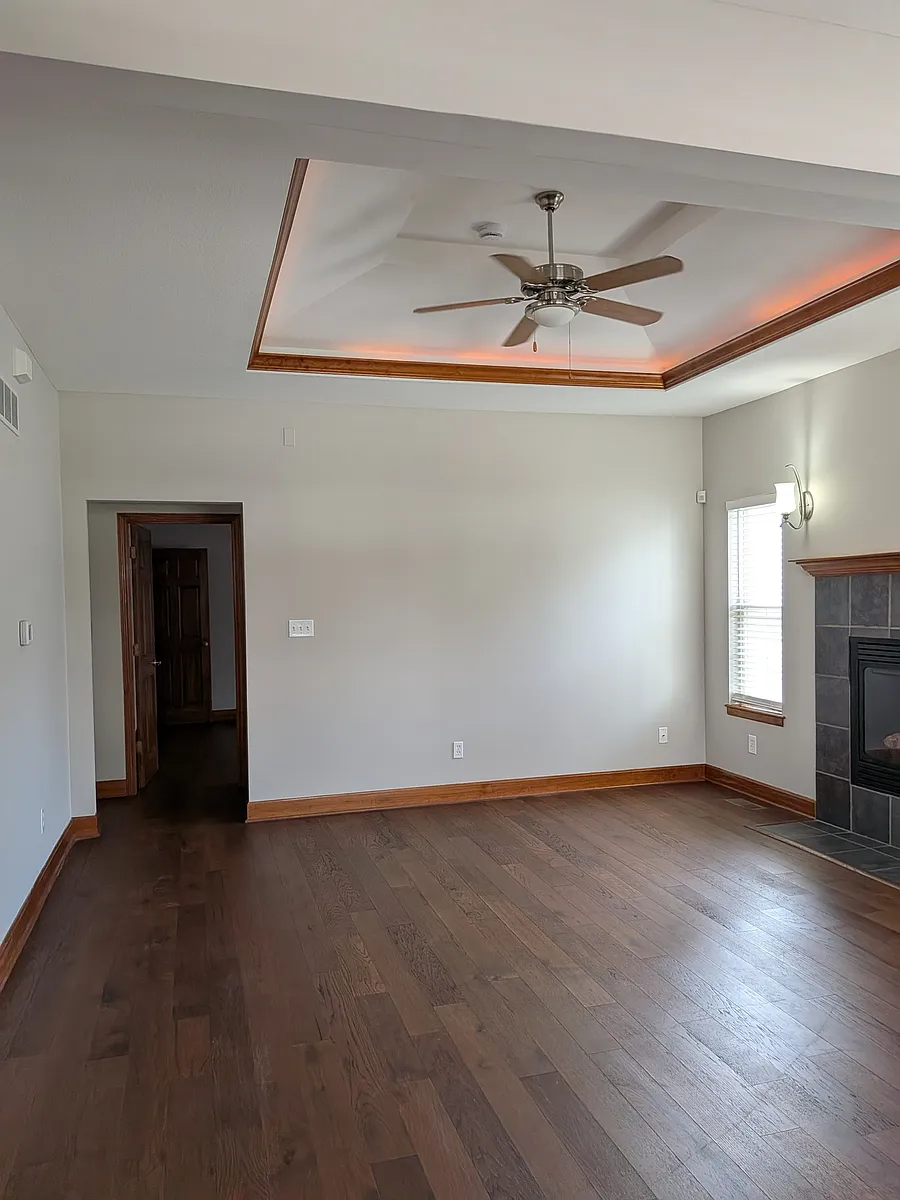 Building Photo - 4201 Briarwood Dr